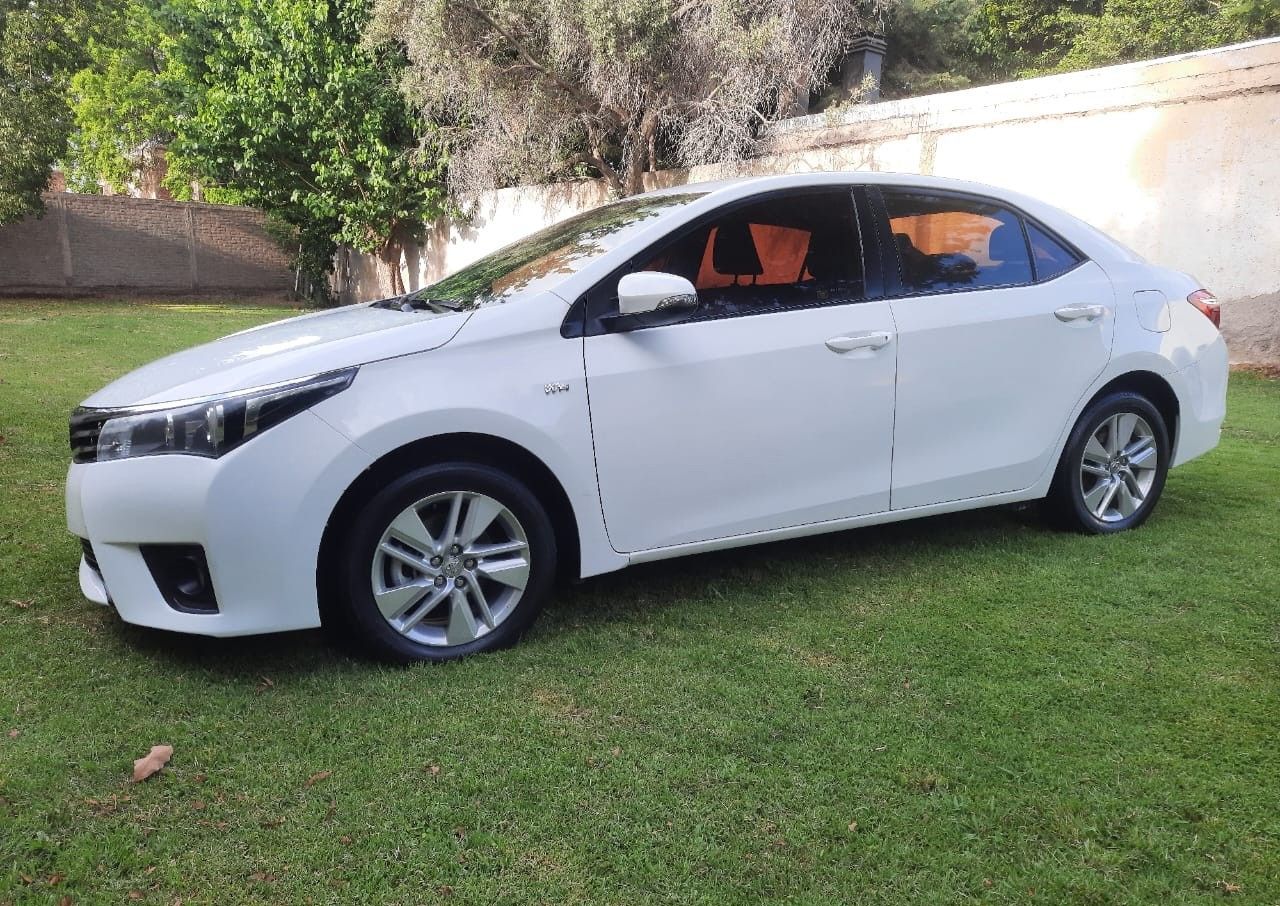 Toyota Corolla Usado en Mendoza, deRuedas