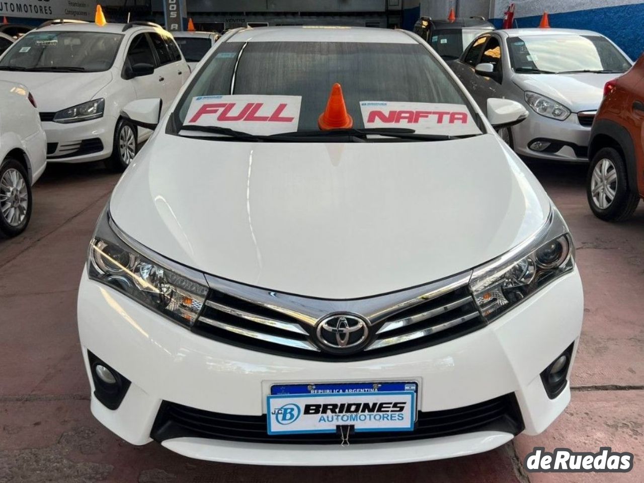 Toyota Corolla Usado en Mendoza, deRuedas