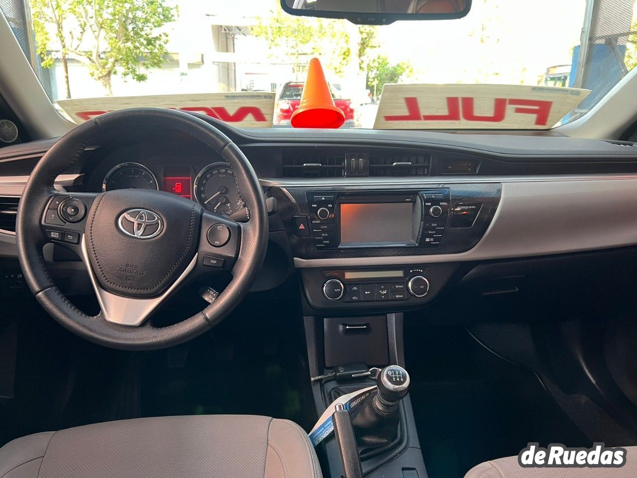 Toyota Corolla Usado en Mendoza, deRuedas