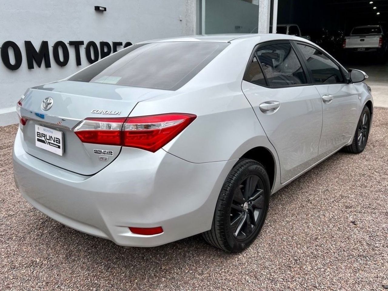 Toyota Corolla Usado en Mendoza, deRuedas