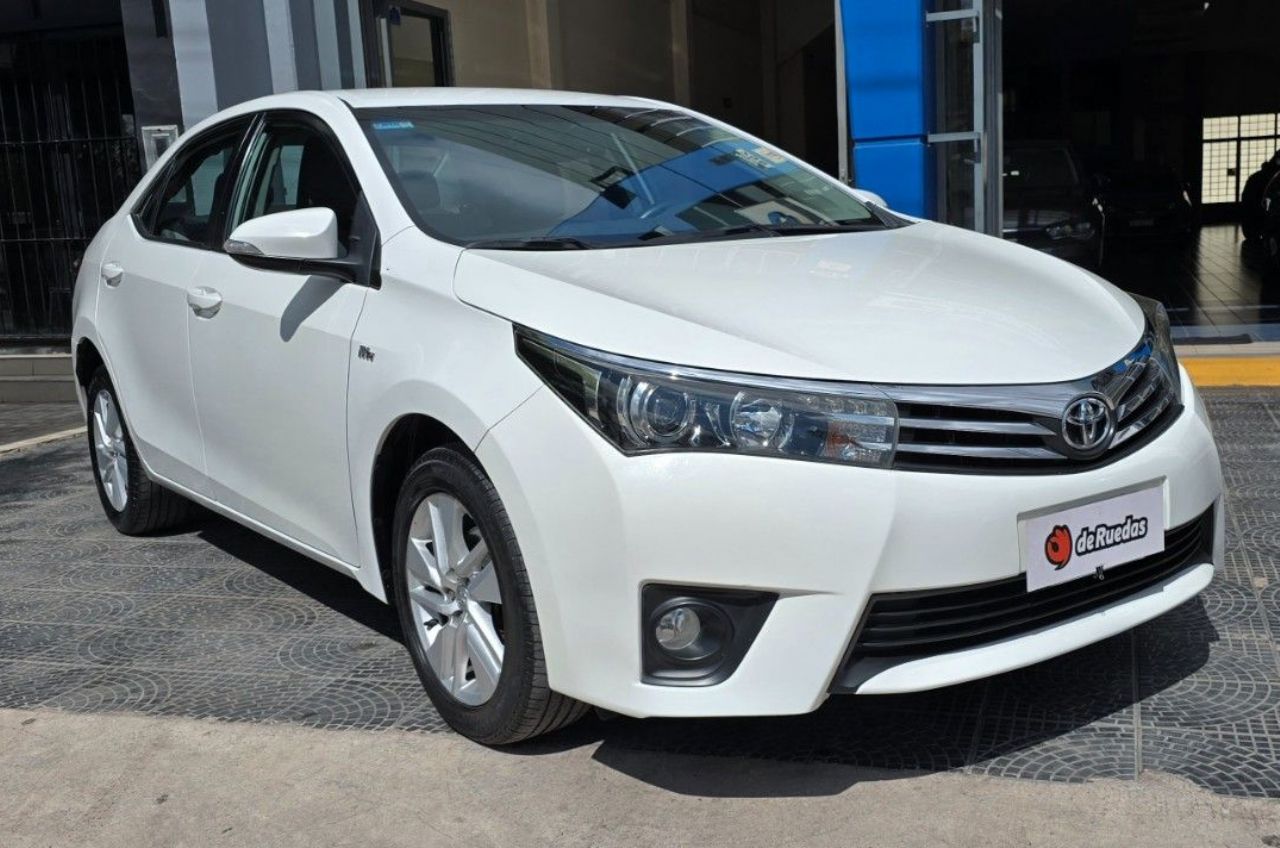 Toyota Corolla Usado Financiado en Mendoza, deRuedas