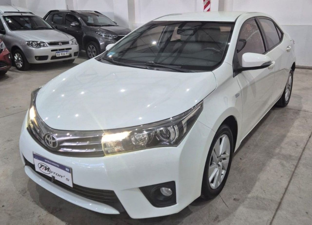 Toyota Corolla Usado en Mendoza, deRuedas