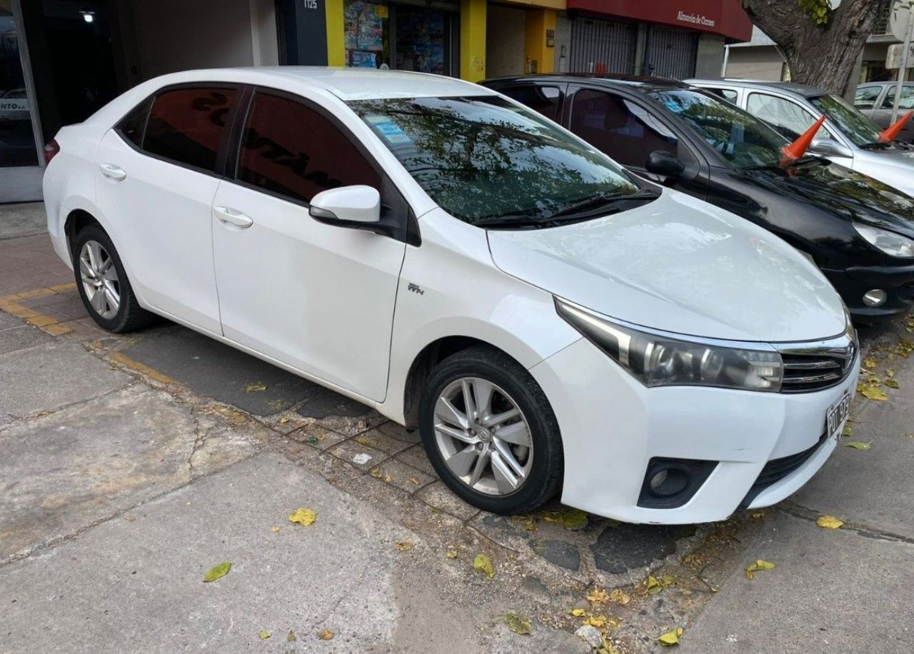 Toyota Corolla Usado Financiado en Mendoza, deRuedas
