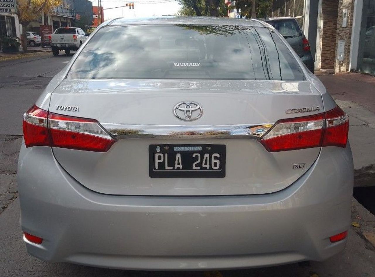 Toyota Corolla Usado en Mendoza, deRuedas
