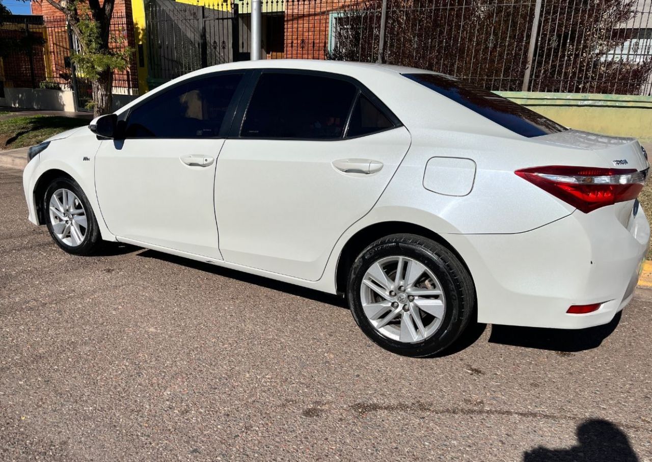 Toyota Corolla Usado en Mendoza, deRuedas