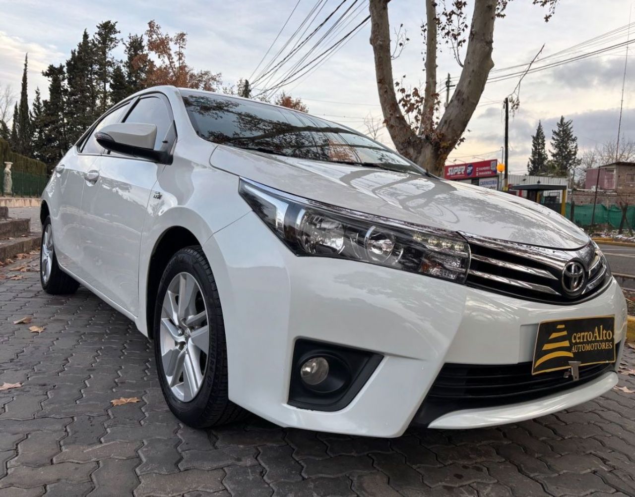 Toyota Corolla Usado en Mendoza, deRuedas