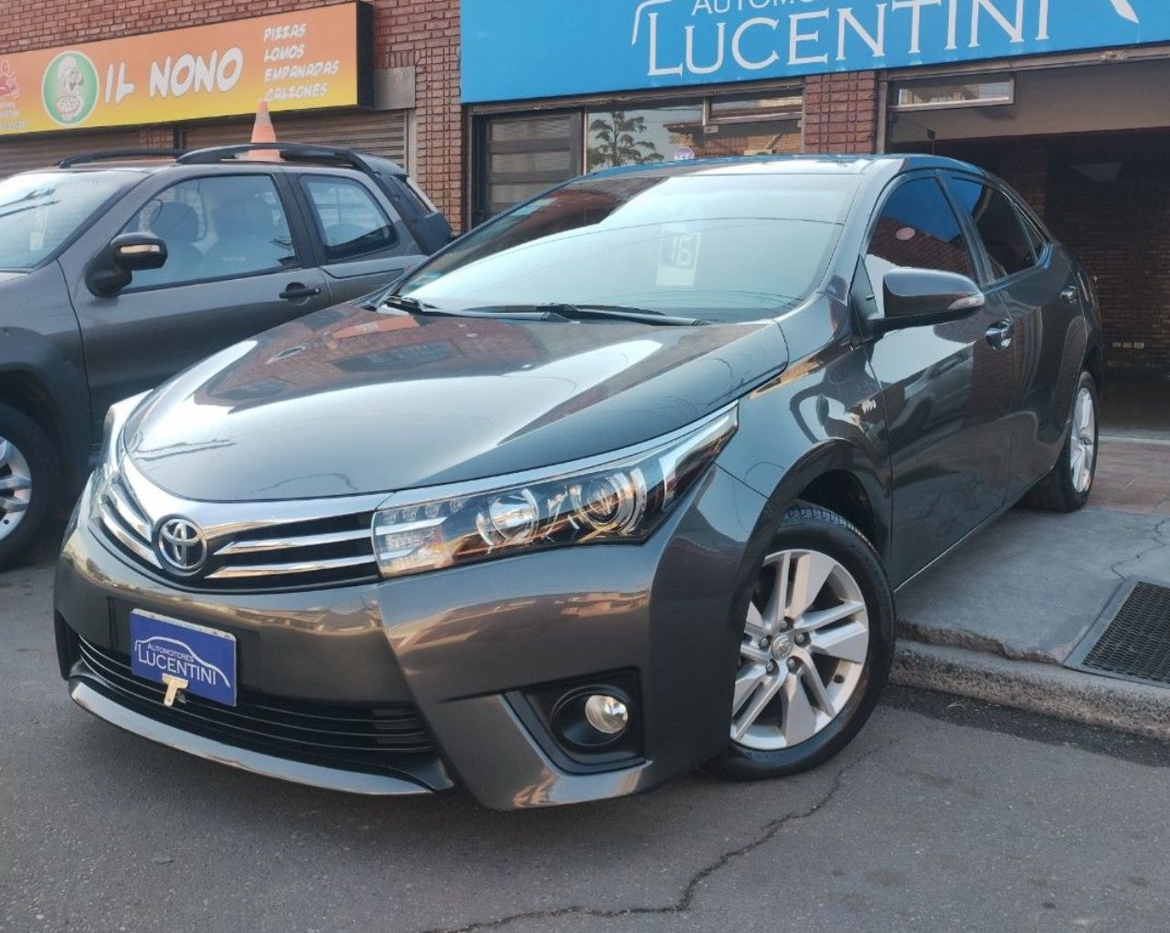 Toyota Corolla Usado Financiado en Mendoza, deRuedas