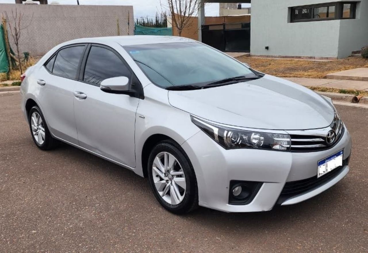 Toyota Corolla Usado en Mendoza, deRuedas