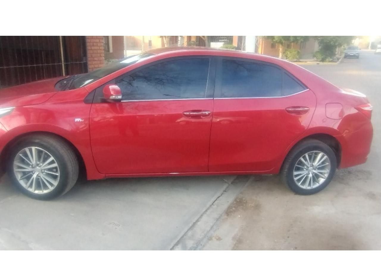 Toyota Corolla Usado en San Juan, deRuedas