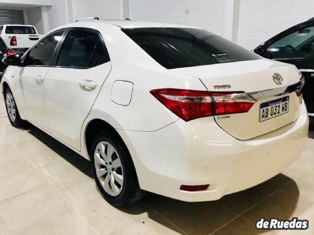 Toyota Corolla Usado en Mendoza, deRuedas