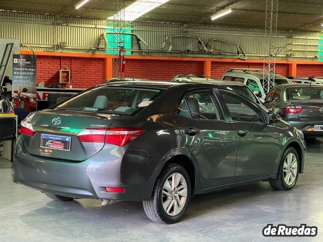 Toyota Corolla Usado en San Juan, deRuedas