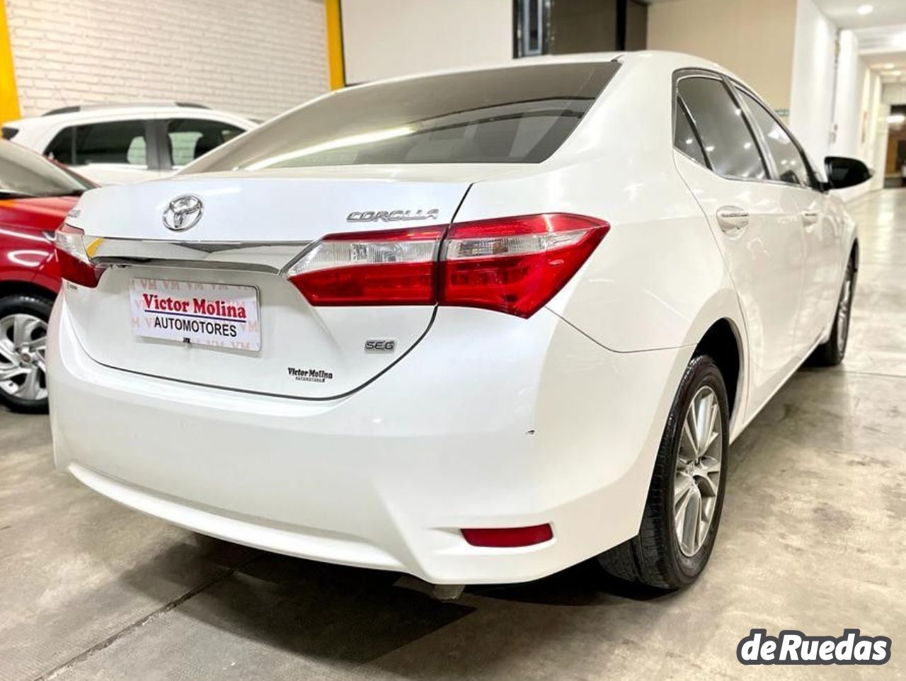 Toyota Corolla Usado en San Juan, deRuedas