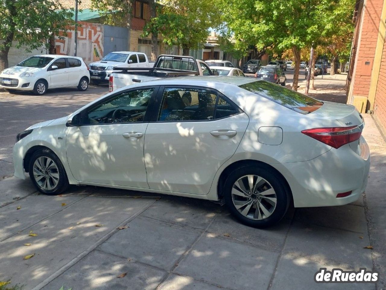 Toyota Corolla Usado en Mendoza, deRuedas