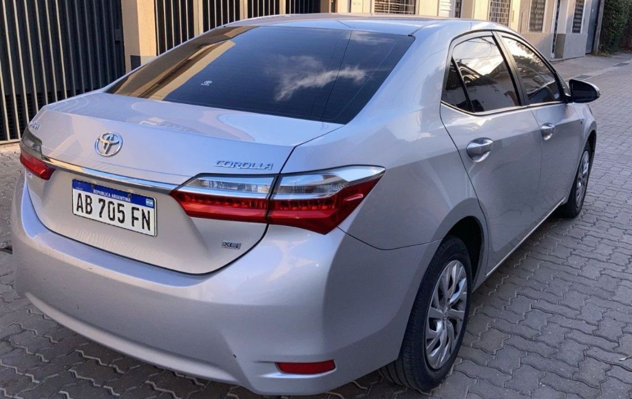 Toyota Corolla Usado en Mendoza, deRuedas