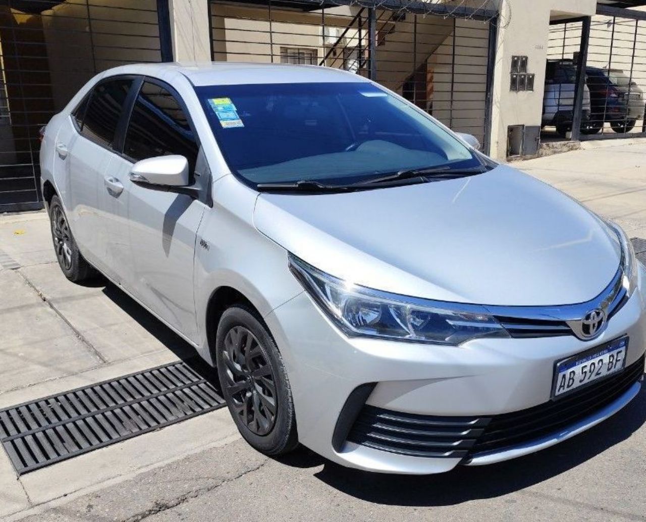 Toyota Corolla Usado en Mendoza, deRuedas