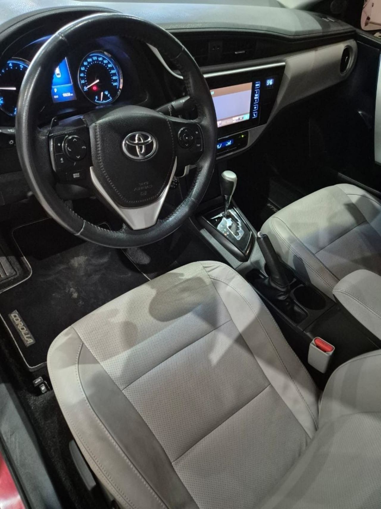 Toyota Corolla Usado en Mendoza, deRuedas