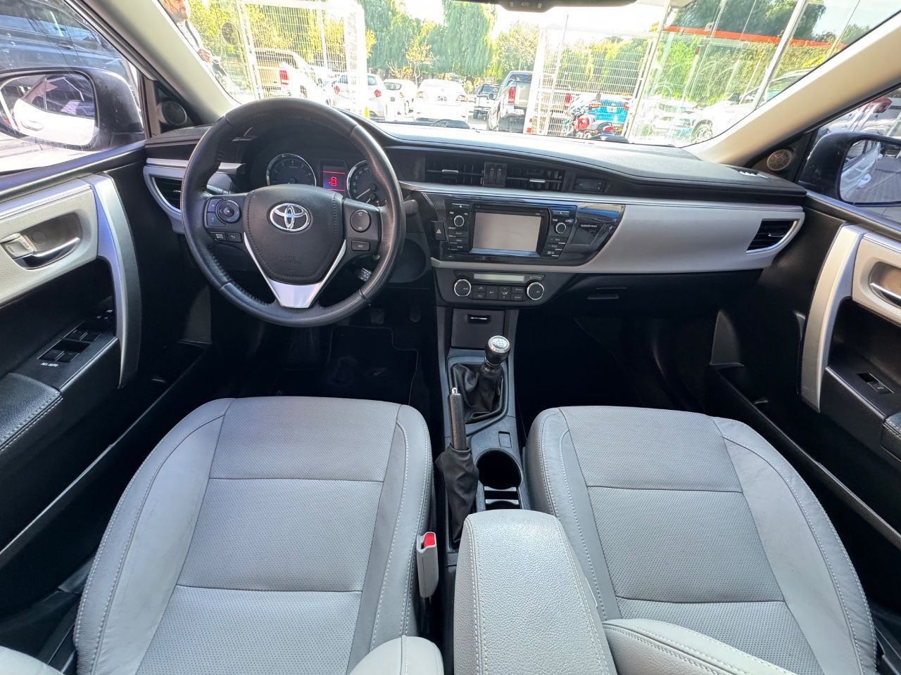 Toyota Corolla Usado Financiado en Mendoza, deRuedas