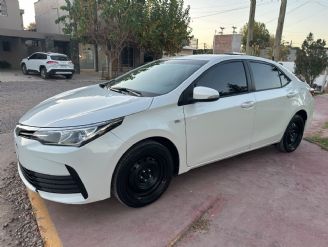 Toyota Corolla Usado en Mendoza Financiado