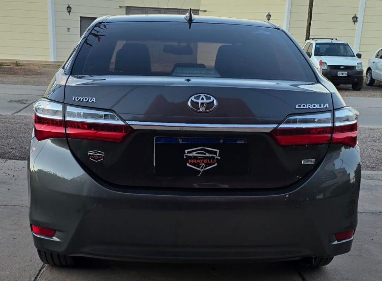 Toyota Corolla Usado Financiado en Mendoza, deRuedas