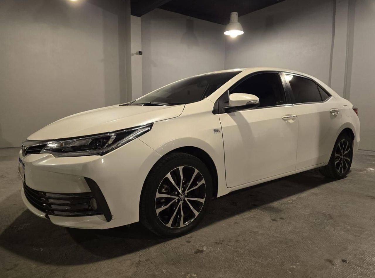 Toyota Corolla Usado en Mendoza, deRuedas