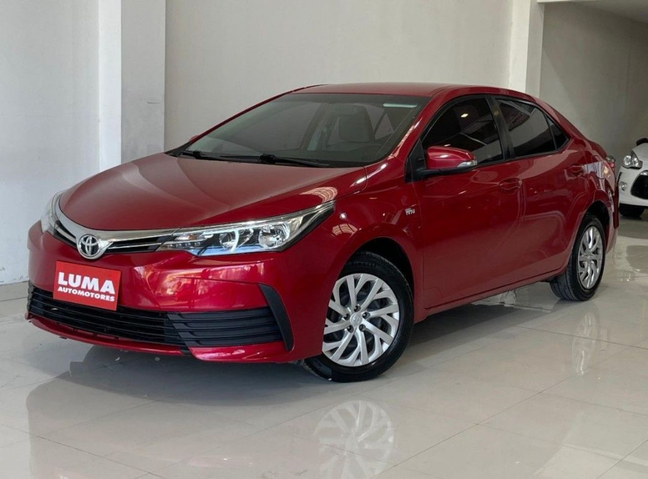 Toyota Corolla Usado Financiado en Mendoza, deRuedas