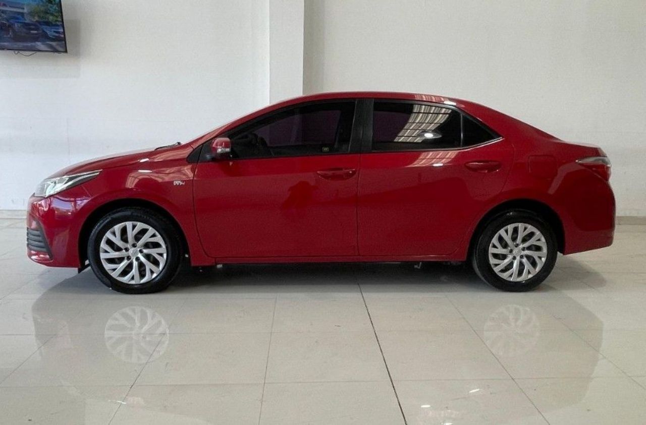 Toyota Corolla Usado Financiado en Mendoza, deRuedas