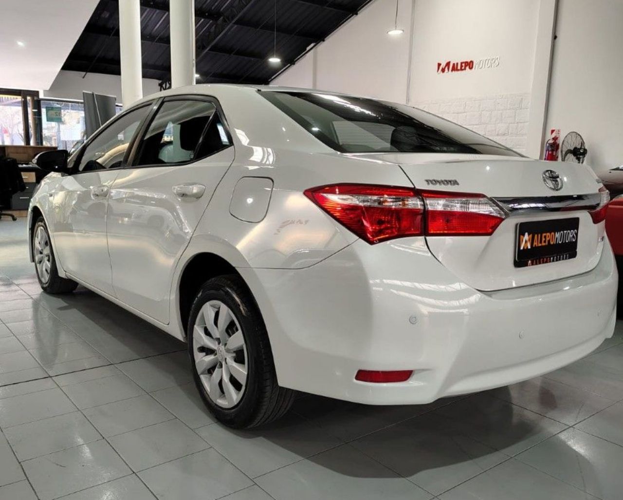Toyota Corolla Usado en Mendoza, deRuedas