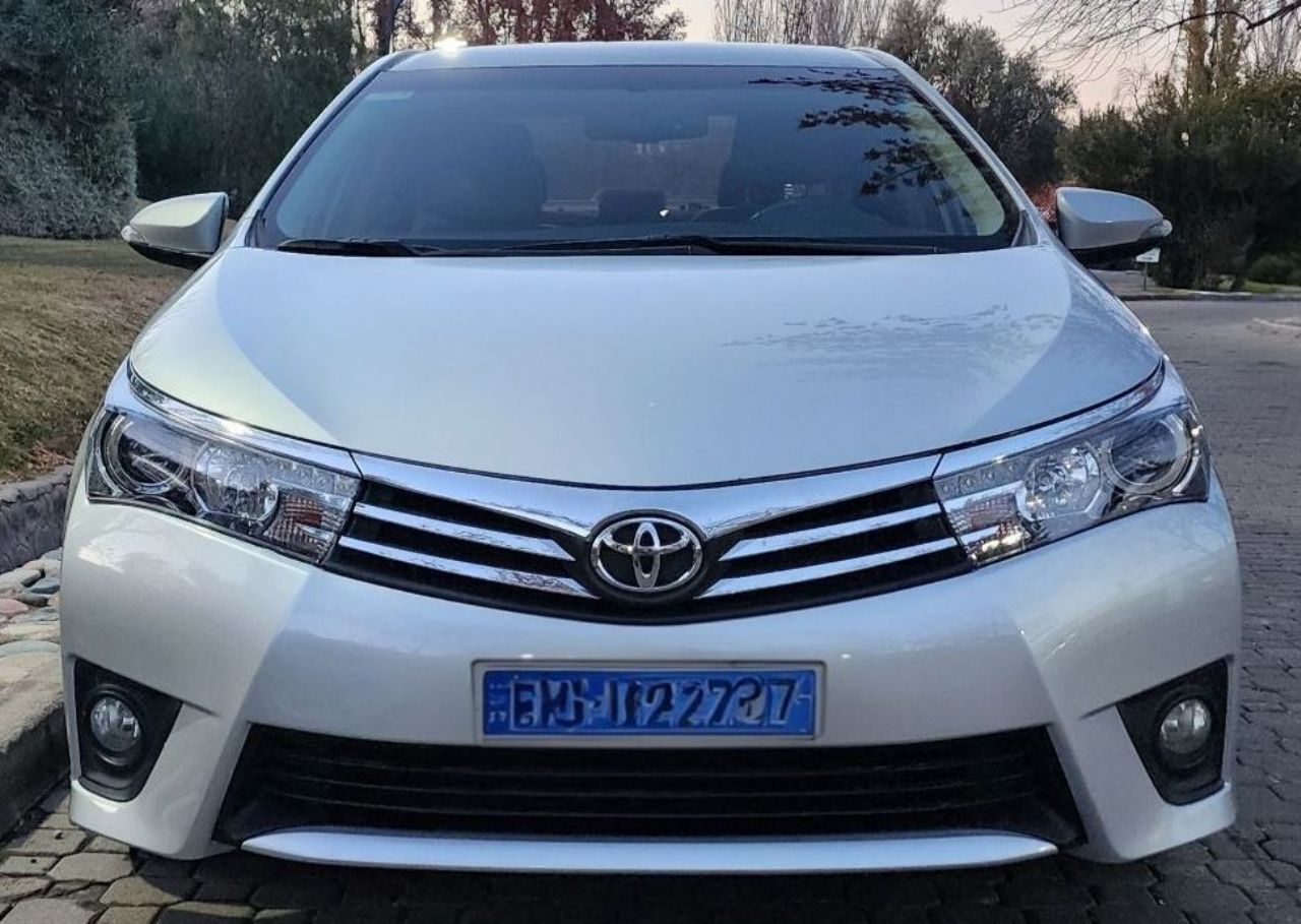 Toyota Corolla Usado en Mendoza, deRuedas