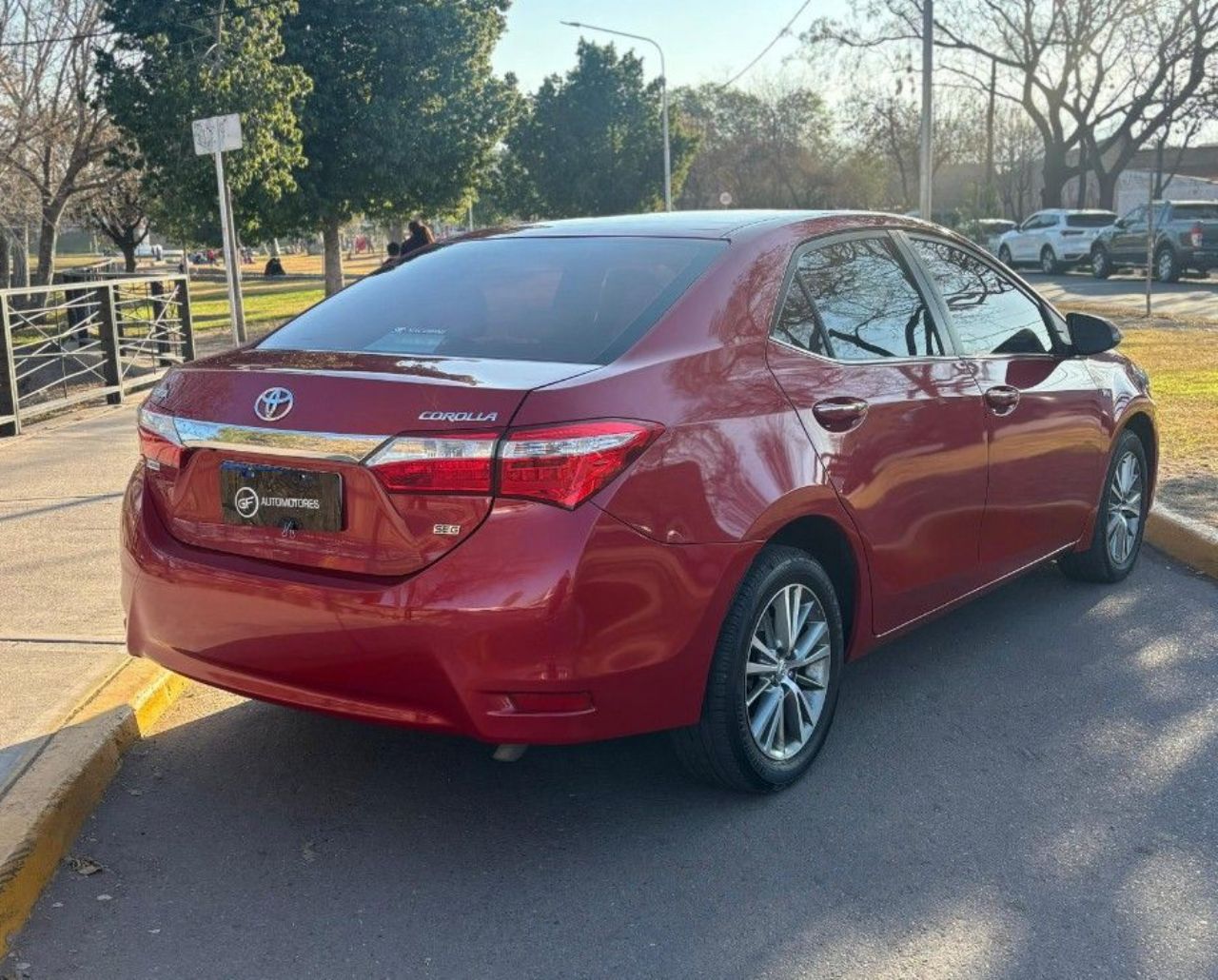 Toyota Corolla Usado Financiado en Mendoza, deRuedas