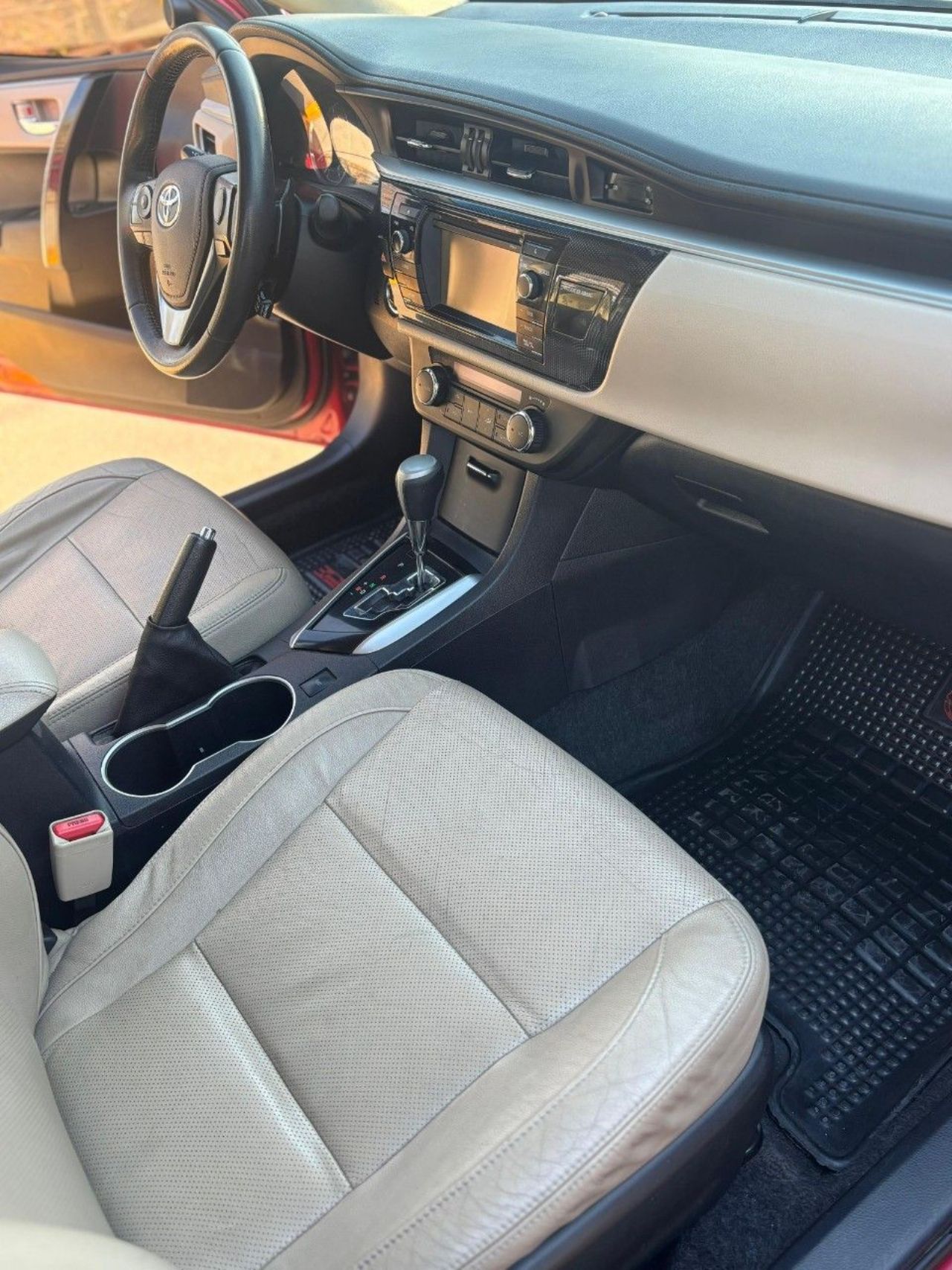 Toyota Corolla Usado Financiado en Mendoza, deRuedas