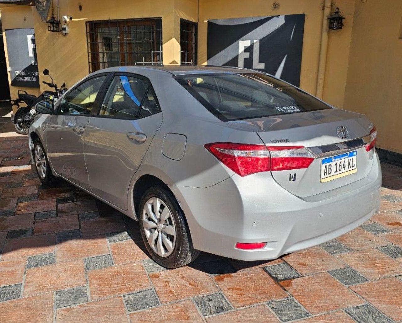 Toyota Corolla Usado en Mendoza, deRuedas