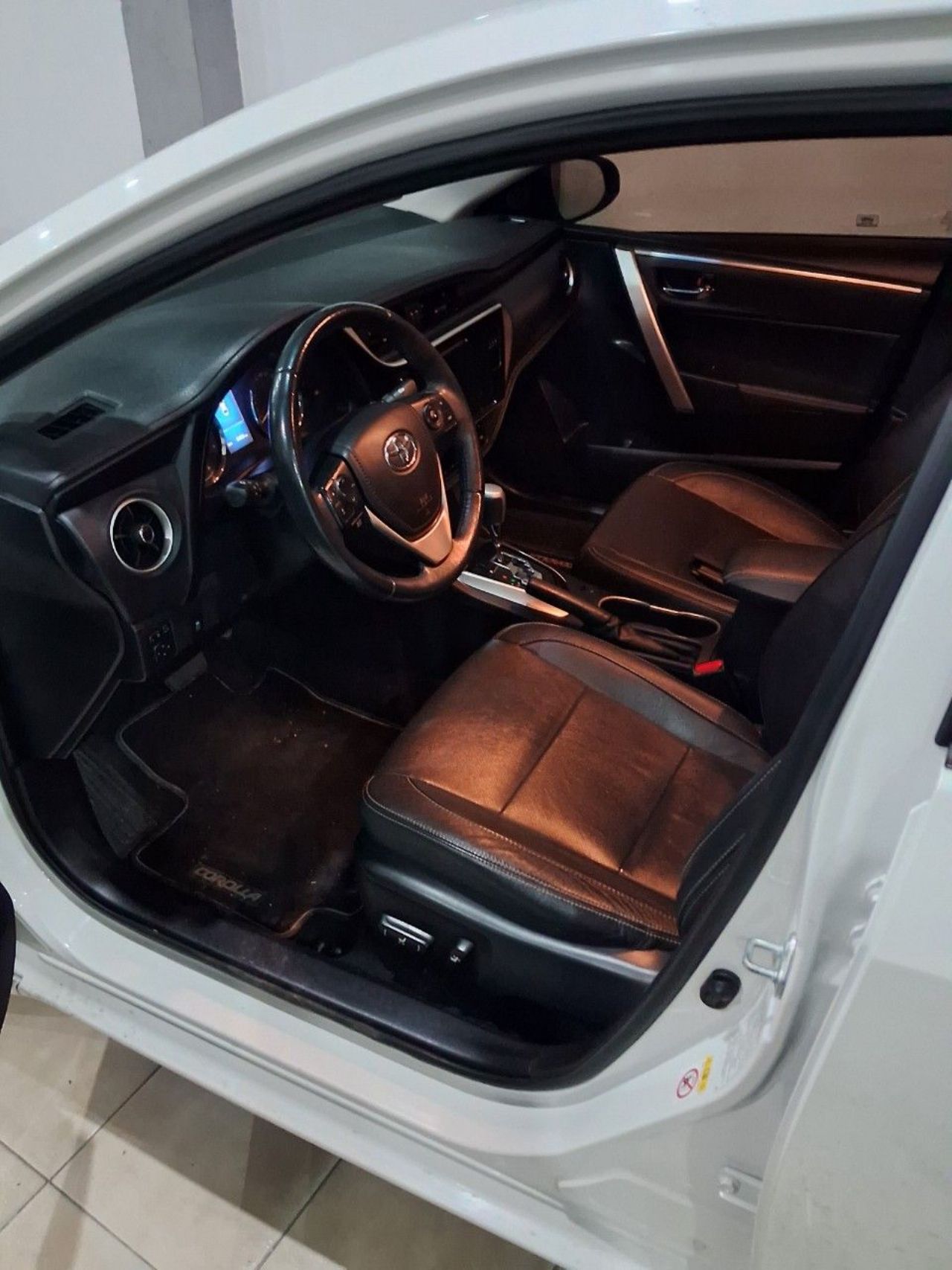 Toyota Corolla Usado en Mendoza, deRuedas
