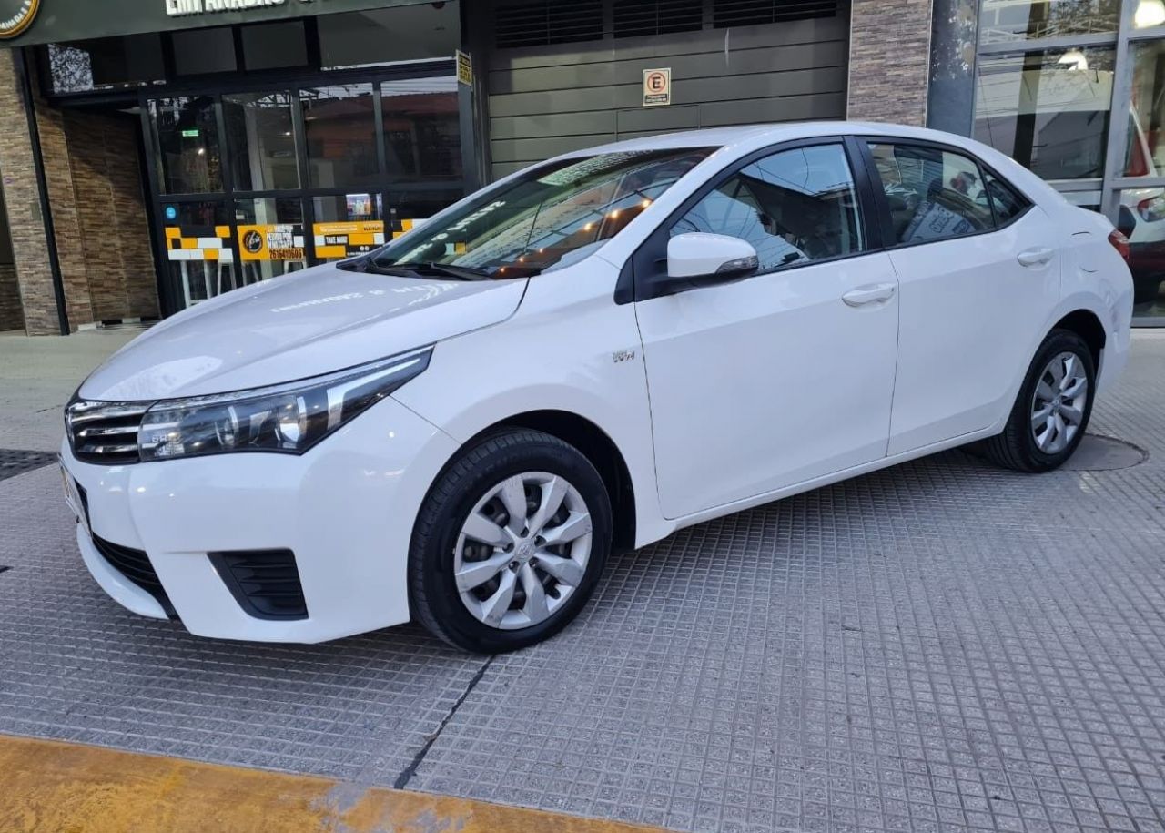 Toyota Corolla Usado en Mendoza, deRuedas