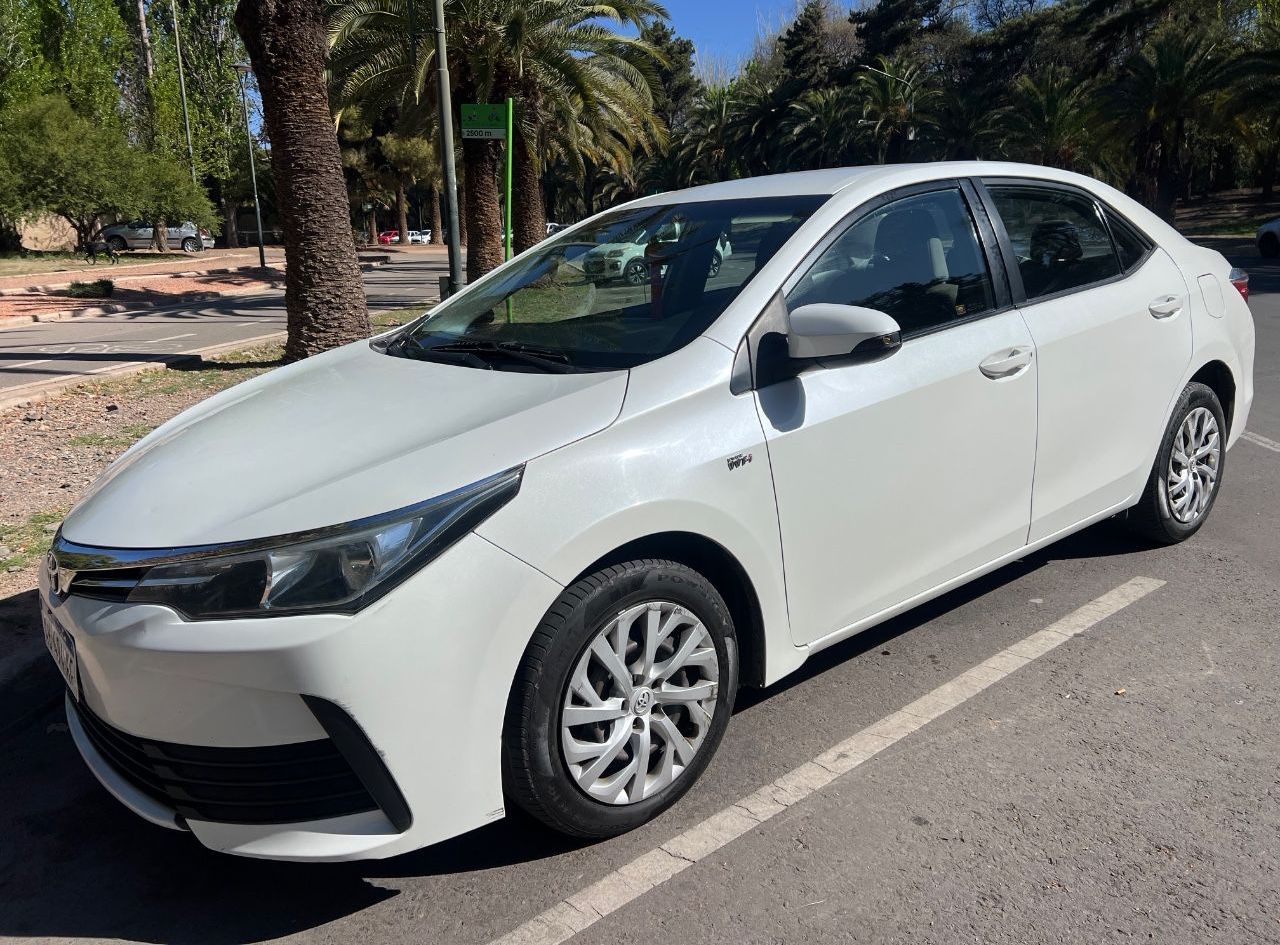 Toyota Corolla Usado en Mendoza, deRuedas