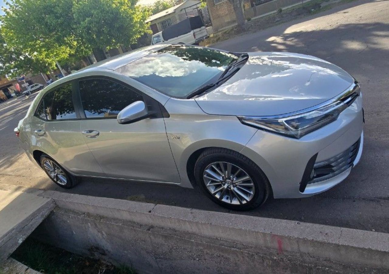 Toyota Corolla Usado en Mendoza, deRuedas