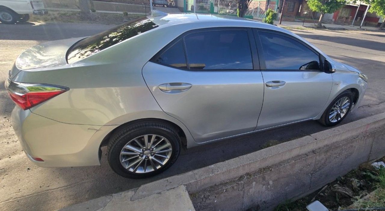 Toyota Corolla Usado en Mendoza, deRuedas