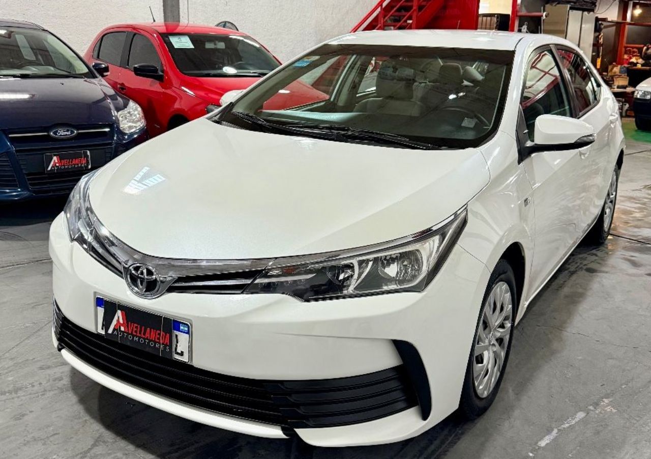 Toyota Corolla Usado Financiado en Mendoza, deRuedas