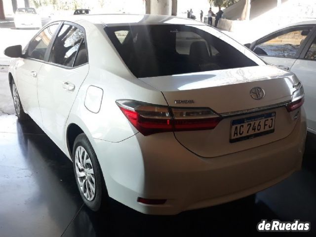 Toyota Corolla Usado en Mendoza, deRuedas