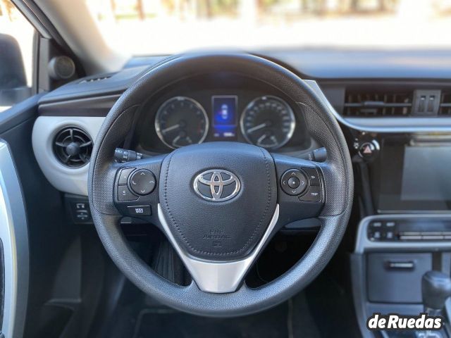 Toyota Corolla Usado en Mendoza, deRuedas