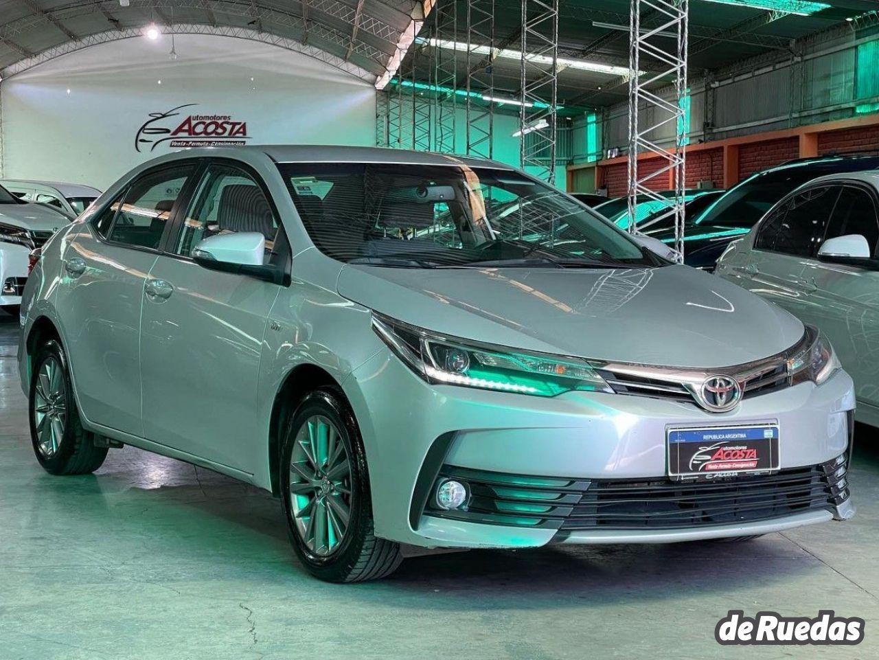 Toyota Corolla Usado en San Juan, deRuedas