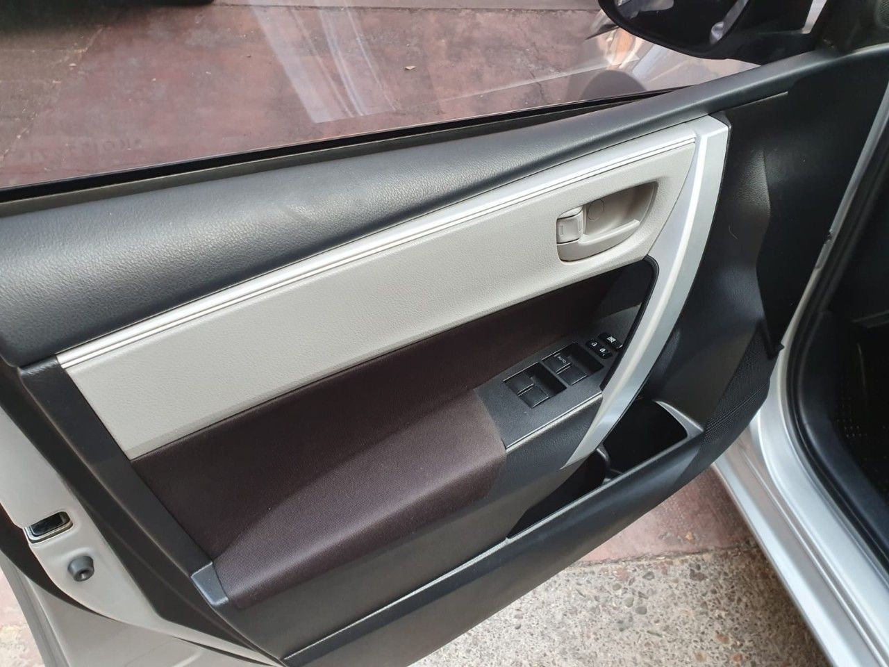 Toyota Corolla Usado en Mendoza, deRuedas