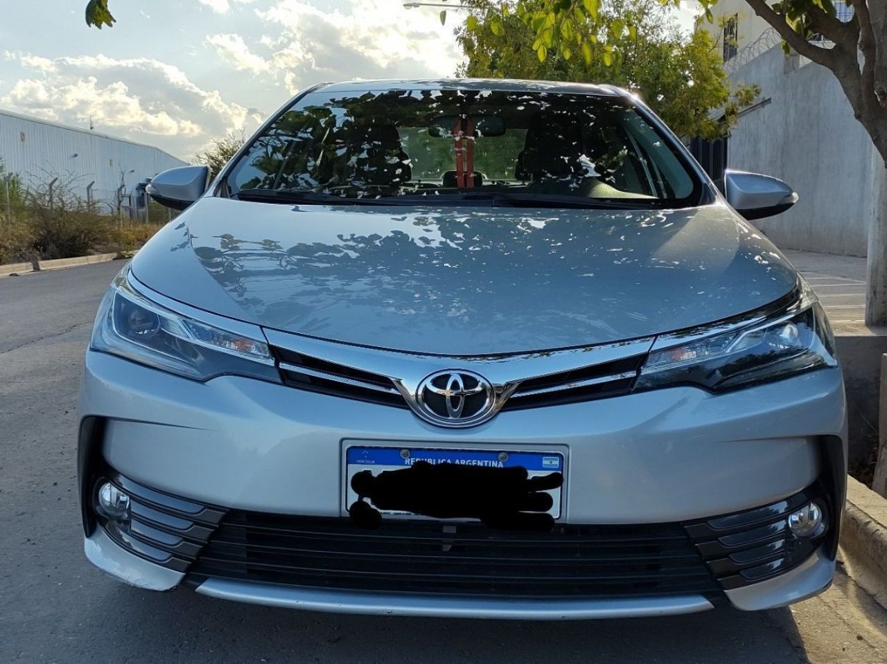 Toyota Corolla Usado en Mendoza, deRuedas