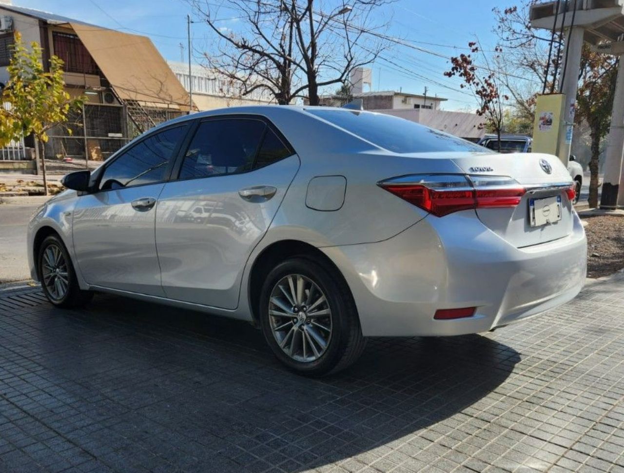 Toyota Corolla Usado en Mendoza, deRuedas