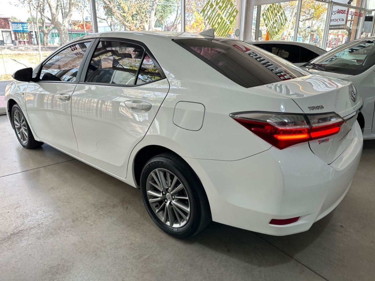Toyota Corolla Usado en Mendoza, deRuedas