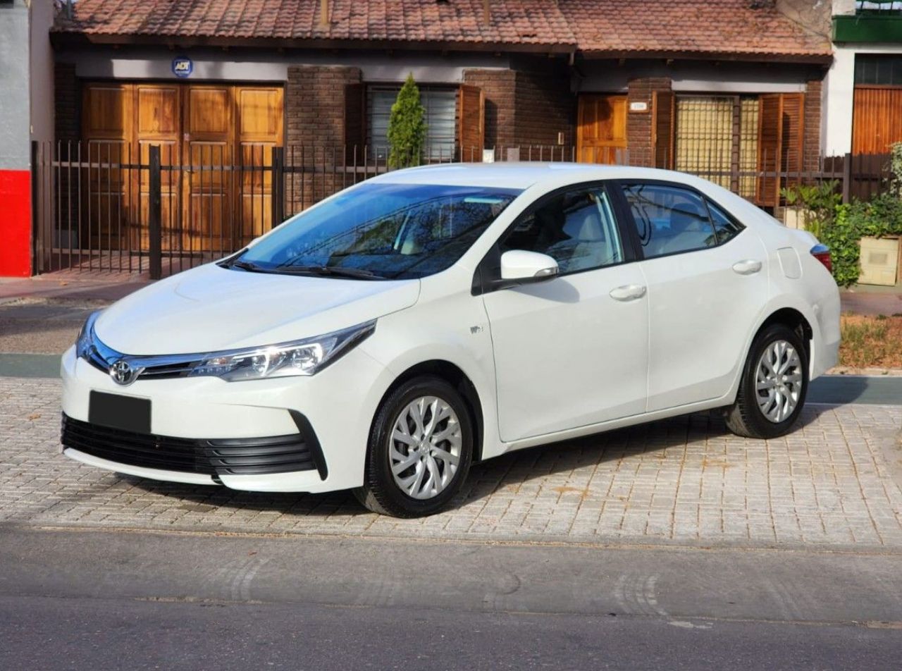 Toyota Corolla Usado en Mendoza, deRuedas