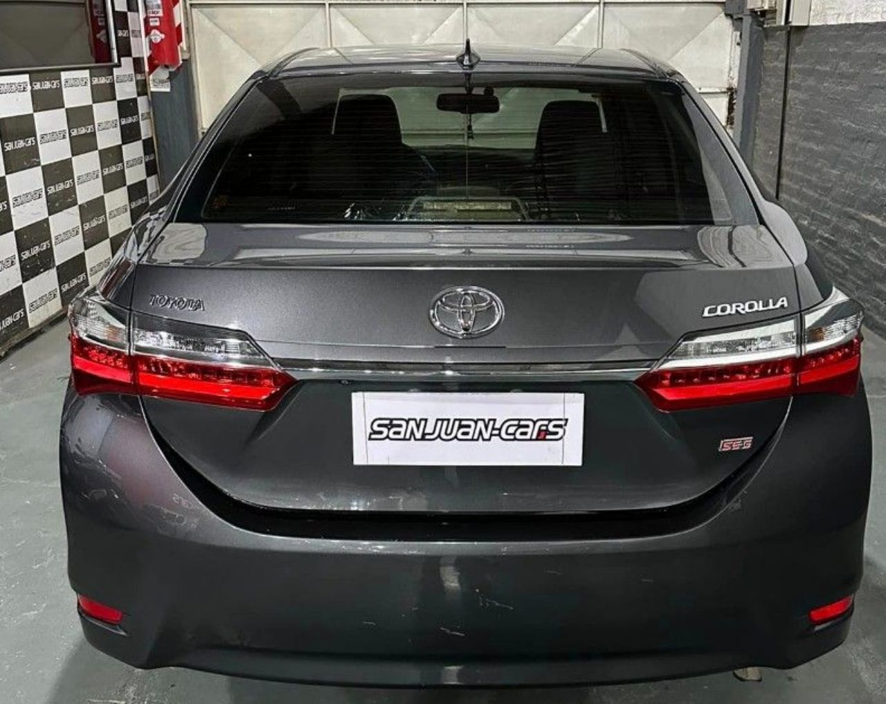 Toyota Corolla Usado en San Juan, deRuedas