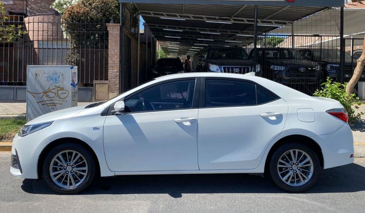 Toyota Corolla Usado en San Juan, deRuedas
