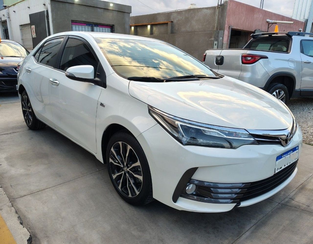 Toyota Corolla Usado Financiado en San Juan, deRuedas