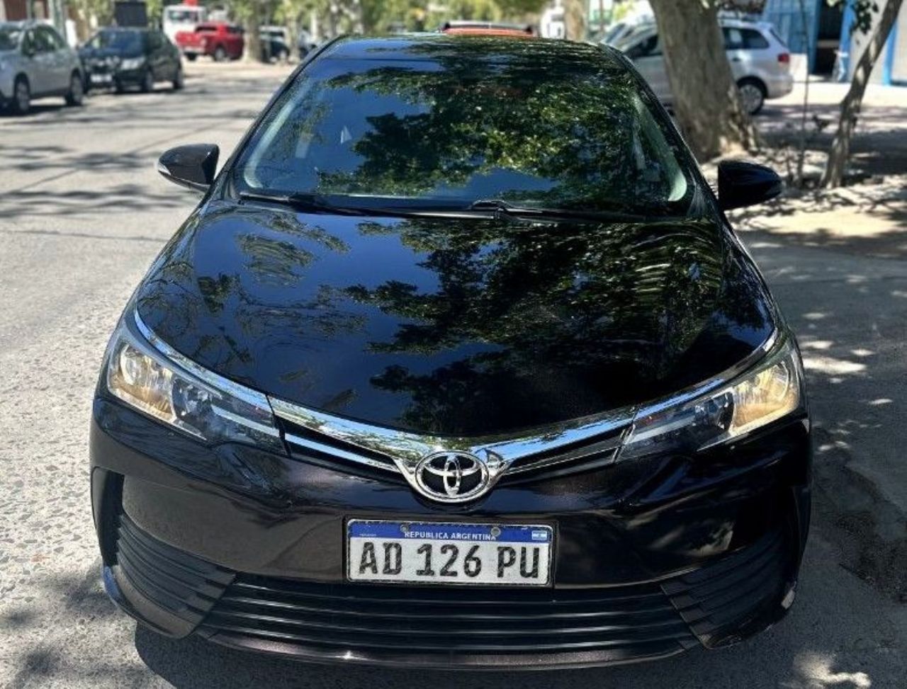 Toyota Corolla Usado en Mendoza, deRuedas