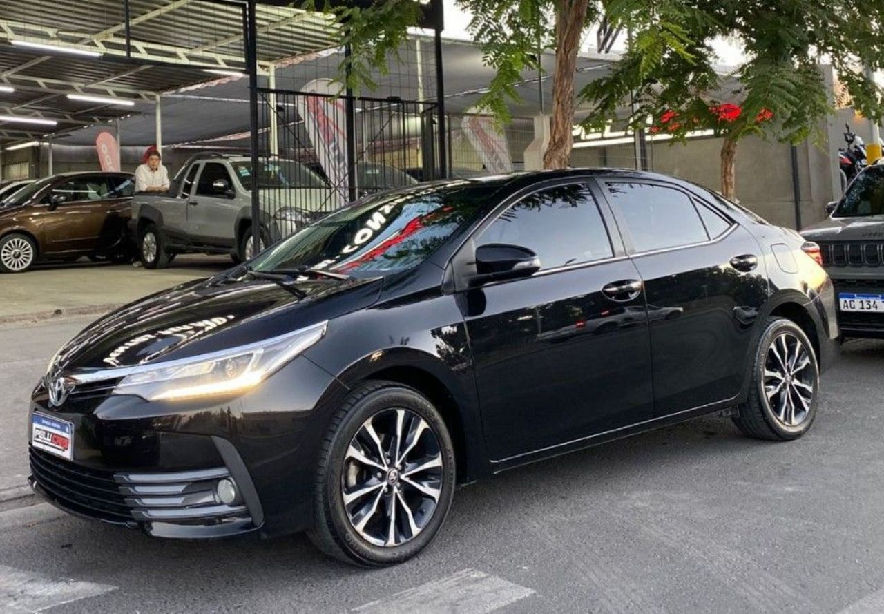 Toyota Corolla Usado Financiado en San Juan, deRuedas